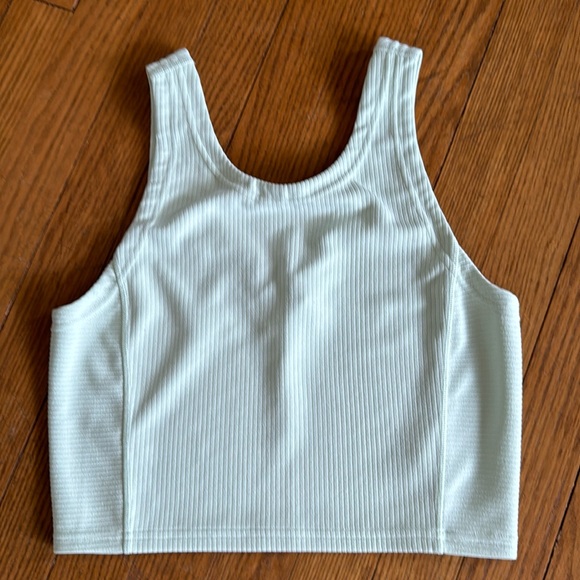 lululemon athletica Tops - Lululemon cropped tank